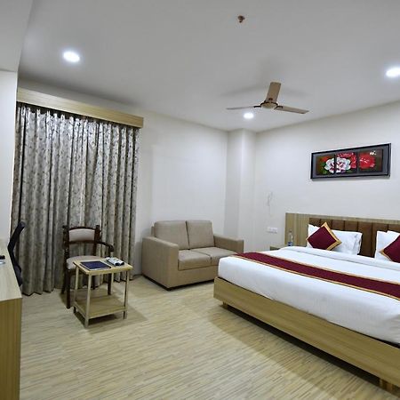 Hotel Urban Delight Managed By Cannychoice Vijayawāda Extérieur photo
