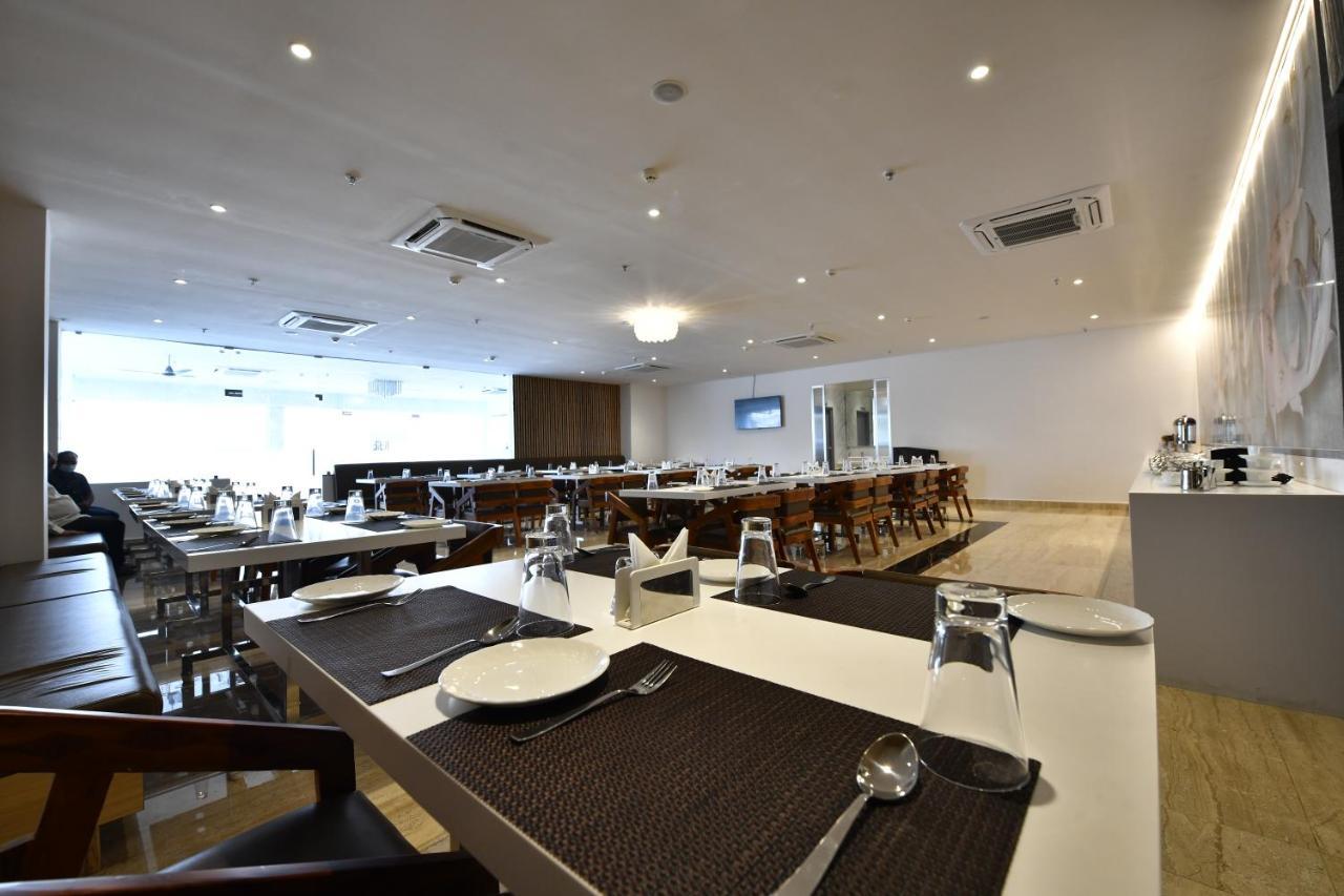 Hotel Urban Delight Managed By Cannychoice Vijayawāda Extérieur photo